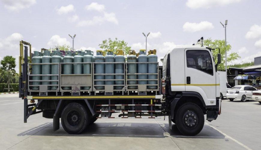 transport butli gazowych na stojaku